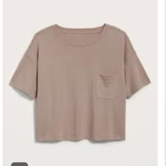 Old Navy Oversized Cropped Pocket T-Shirt in Mollusk - Picture 2 of 12